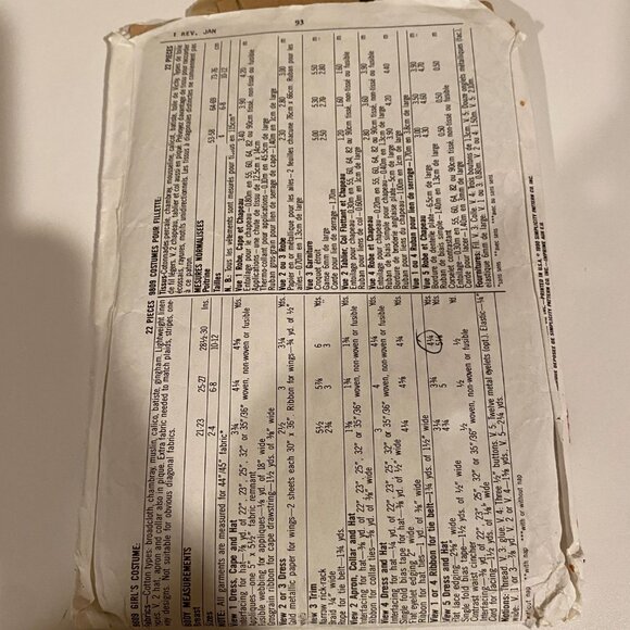 Simplicity 9809 Halloween Costumes Pattern Child Size 2–12 Uncut - Picture 2 of 2